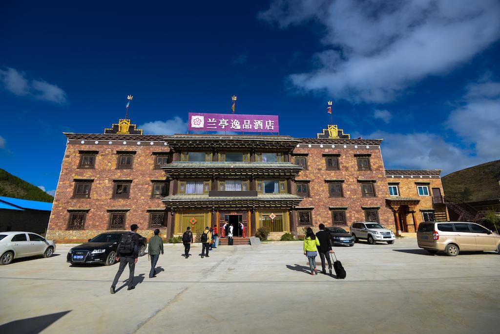Lanting Yipin Hotel 香格里拉 外观 照片