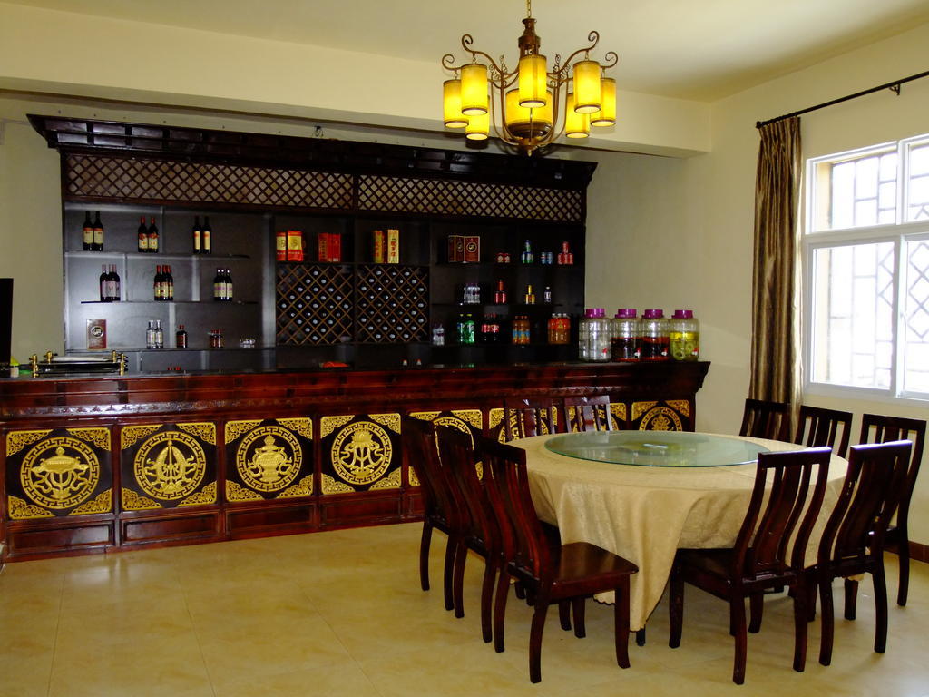 Lanting Yipin Hotel 香格里拉 外观 照片