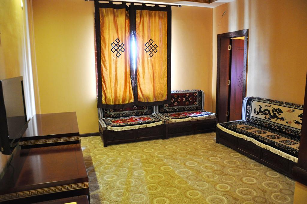Lanting Yipin Hotel 香格里拉 外观 照片