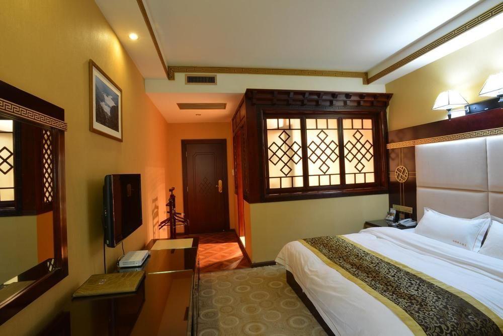 Lanting Yipin Hotel 香格里拉 外观 照片
